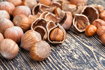 not peeled from the hard shell of useful hazelnuts
