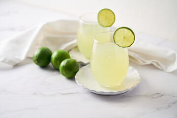 Tropical Elegance in a Glass: Daiquiri Cocktails