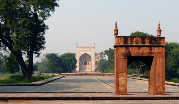 Akbar the Great - Sikandra, Agra, India
