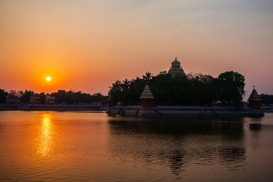 Vandiyur Mariamman Temple in Madurai