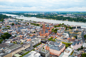 Obraz premium Mainz cathedral aerial view, Germany