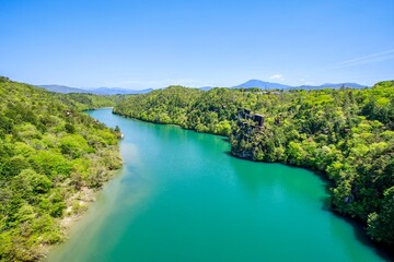 岐阜県、新緑の恵那峡