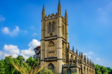 Fototapeta na wymiar Church in Bath, England on a sunny day.