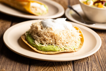 tostada grande
