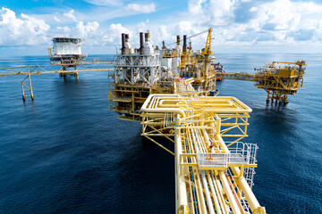 Offshore Industry oil and gas production petroleum pipeline. - obrazy, fototapety, plakaty