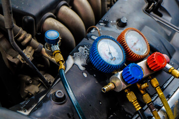 Car air condition checking meter coolant fix