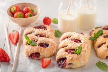 Tasty strawberry yeast cake made of berry fruits.