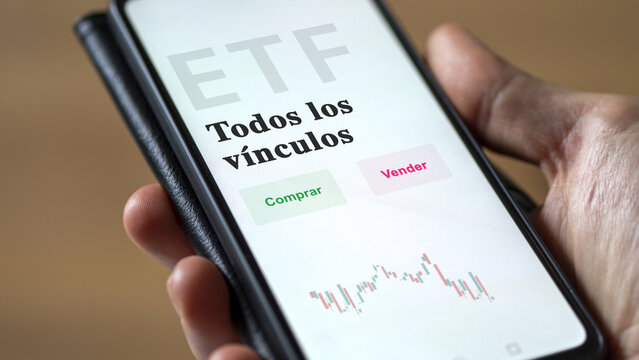 An investor analyzing an etf fund. ETF text in Spanish : all bond, buy, sell.