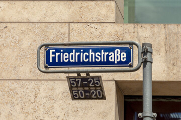 Obraz premium street name Friedrichstrasse - engl: Frederick street - in detail in the city of Wiesbaden, Hesse