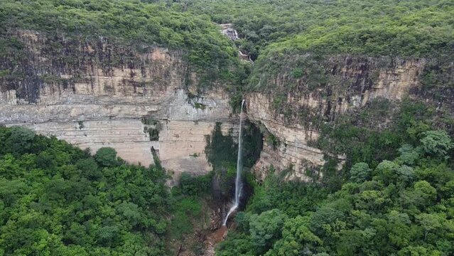 BICA DO DONATO, BICA DO DONATO EM PIRES FERREIRA, IBIAPABA, CACHOEIRA DO DONATO, BICA ENCANTADA