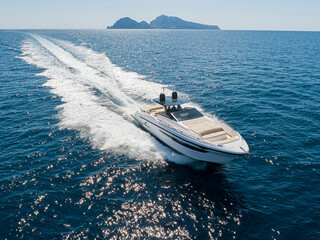 Aerial view of a luxury yacht in the mediterranean sea. napoli coast - 604367984