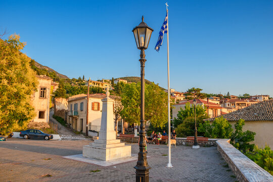 War memorial located in Kyparissia, Greece dedicated to all those heroes who lost their lives defending the Greek Nation against the enemy. Messenia, Greece, Europe.