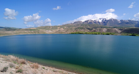 Naklejka na ściany i meble Aygir Lake - Bitlis - TURKEY