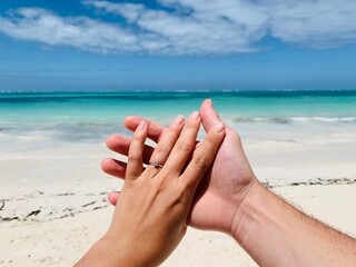 Marriage proposal on the beach