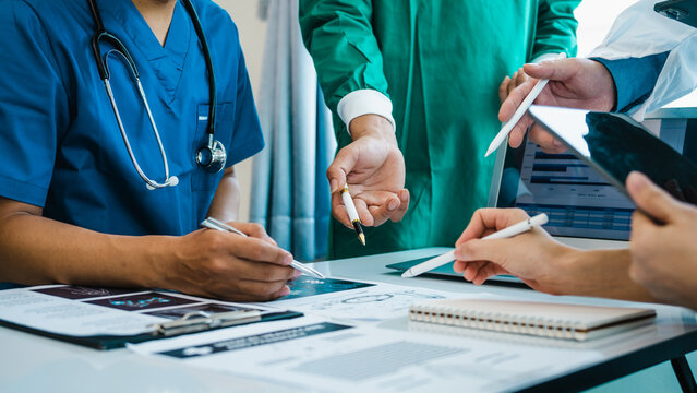 Meeting team of doctor and medical staff at hospital, Consultation about the treatment of heart disease, pneumonia, gastrointestinal and stomach diseases. and osteoporosis