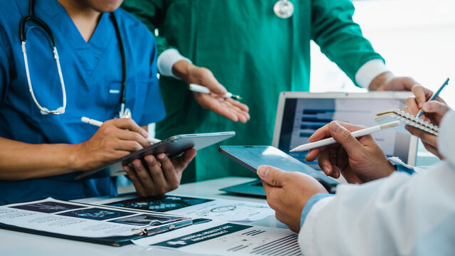Meeting team of doctor and medical staff at hospital, Consultation about the treatment of heart disease, pneumonia, gastrointestinal and stomach diseases. and osteoporosis