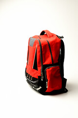 mochila roja para niño y adulto para el campo y el colegio 