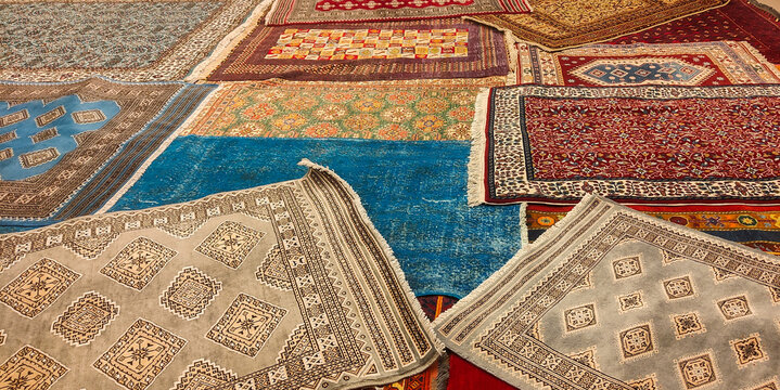 Very large choice of carpets