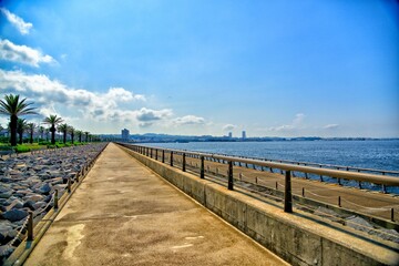 Obraz premium 【神奈川】横須賀 馬堀海岸の風景