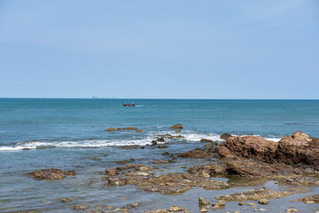 Fototapeta na wymiar Horizontal line of the rocky beach, in Krabi, Thailand