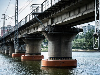 100 million pixel high-definition urban buildings and bridges