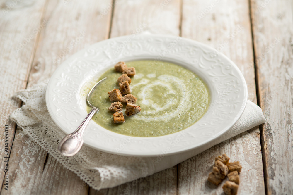 Canvas Prints zucchinis soup with crusty bread and cream sauce