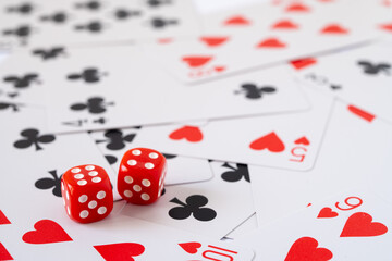 diceとサイコロの素材