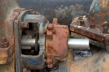 machinery parts with rust in it