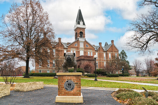 Bulldog Mascot Statue and Old Main  on the Campus of Drake University