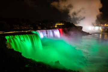 American falls, Niagara falls at Night