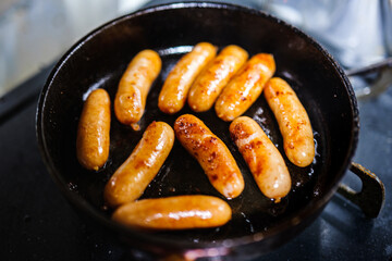 【料理】ウインナーをフライパンでパリパリに焼く