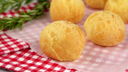 Brazilian cheese buns