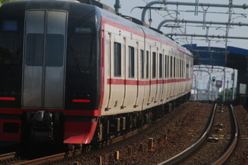 Fototapeta premium 晴れた日の名古屋の鉄道風景