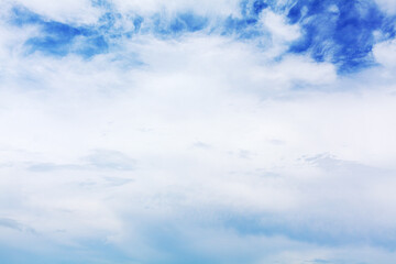 Fototapeta premium White cirrus clouds blue sky background, fluffy cumulus cloud texture closeup, beautiful cloudy skies, cloudscape, summer sunny day heaven, cloudiness weather backdrop, ozone layer, overcast, oxygen