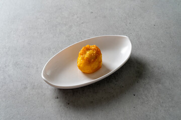 Yaki dumpling, cheese stick, meat dumpling, spam cup rice, yaki-bum Tuna cup rice Cheese cham-skirt. Rice, fried eggs