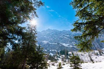 View of the snow-covered rock wall in Enger Grund.