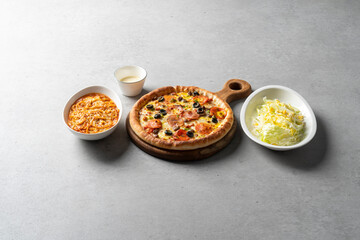 Pizza, bulgogi, pizza, pastry, bacon, cheese crust, cheese, sweet potato, cheddar cheese