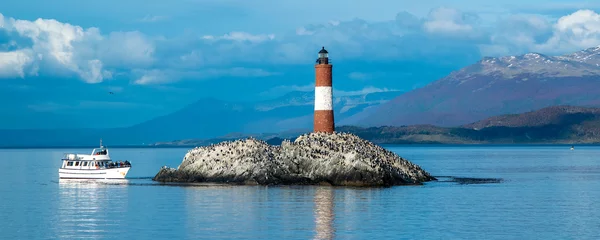 Rolgordijnen Les eclaireurs lighthouse, ushuaia, argentina © danflcreativo