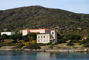 Fototapeta na wymiar Veduta di Cala Reale nell'isola dell'Asinara