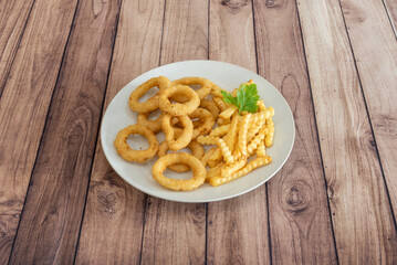Onion rings are a type of fast food generally found