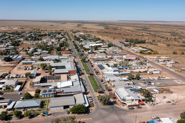 The outback Queensland  town of Winton. - 605063366