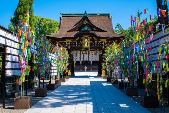 正面から見た北野天満宮（京都）の本殿