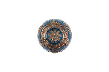 Fototapeta na wymiar gold jewelry decorative ball isolated on white background