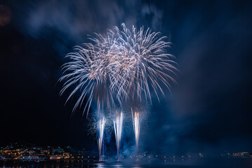 函館港まつり花火大会