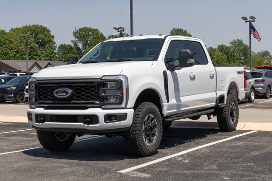 Ford F-250 Crew Cab display at a dealership. Ford offers the F250 in utility service models.