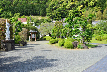 伊豆松崎の観光名所 旧岩科学校校舎