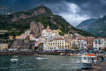 Fototapeta na wymiar Blick auf Amalfi, Amalfiküste