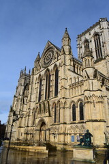 Fototapeta premium York Minister in the sun