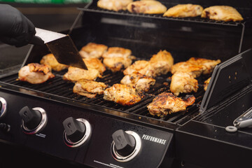 Cooking Chicken on a Hot Grill 1