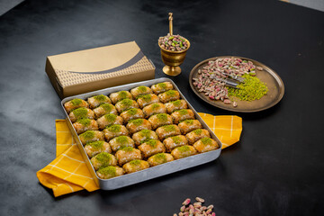 Traditional turkish baklava pistachio pastry. Dilberdudagi, ozel kesim baklava, cikolatali baklava,...